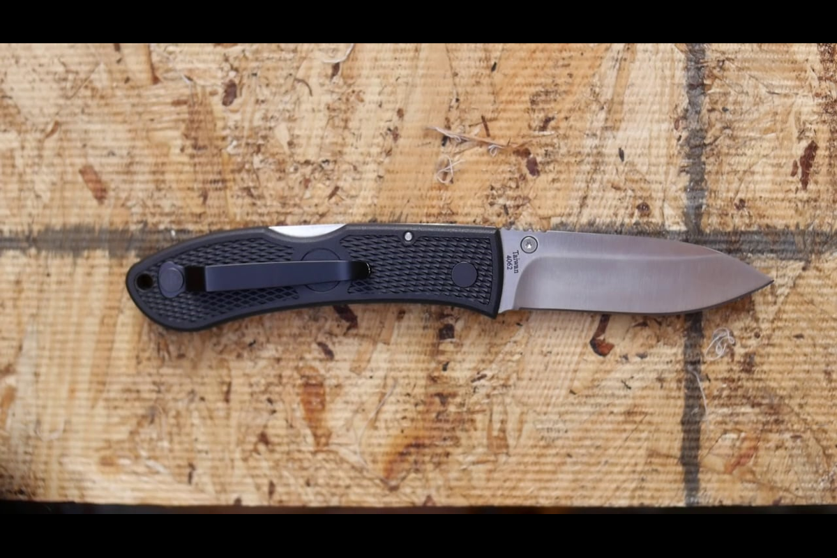 KA-BAR Dozier Folding Hunter İncelemesi: AUS-8A, Lockback ve Hafif EDC Karakteri
